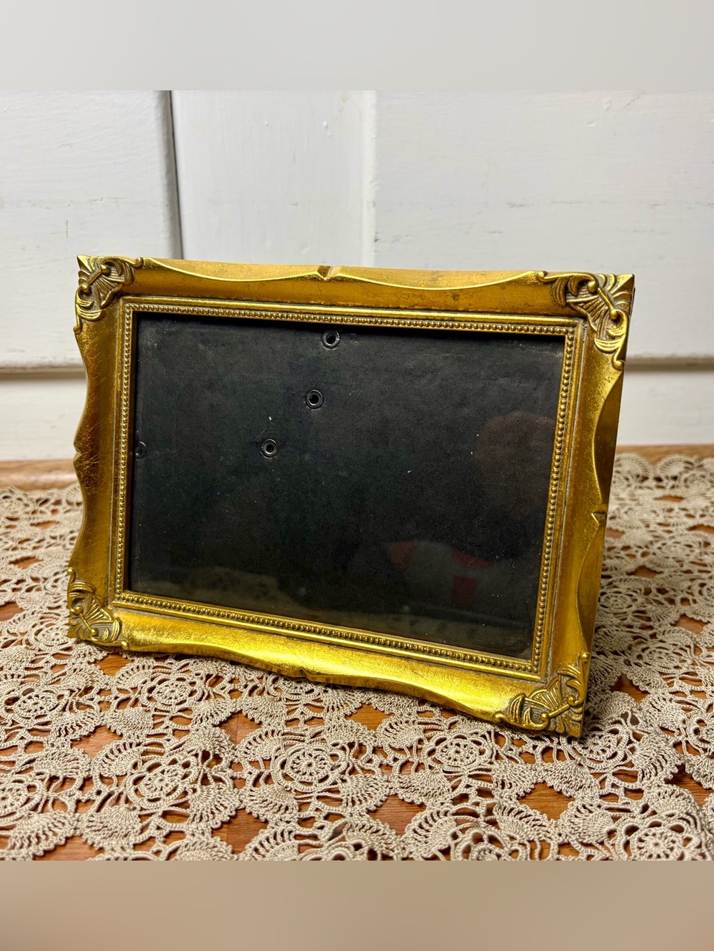 Vintage 90s Ornate Gold Finish Picture Frame